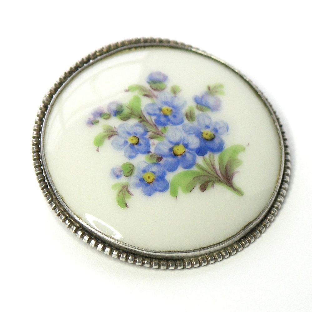 A Tiny Bouquet of Sweet Blue Forget-Me-Not flowers Vintage Brooch - Picture 3 of 6